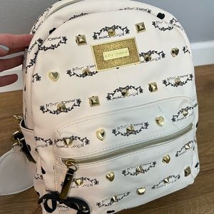 Betsey Johnson backpack! Super cute!🌷🌻☀️